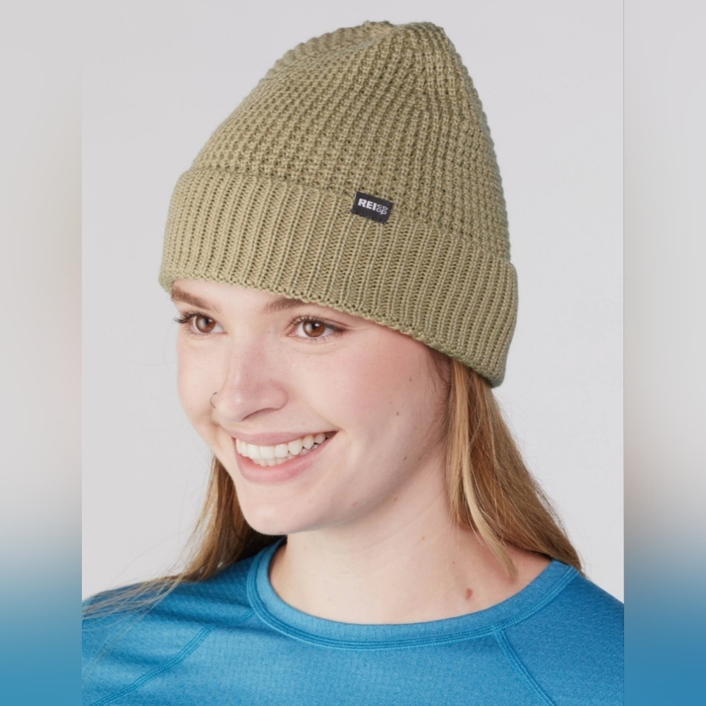 NEW Waffle Knit beanie Mushroom Taupe One Size